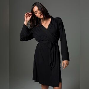 Soma Black Cool Nights Soft Short Robe - S/M